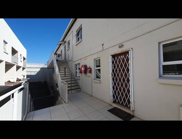 2 BEDROOM TOWNHOUSE FOR SALE IN MAYBERRY PARK